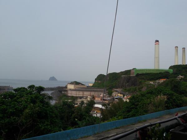 三根煙囪